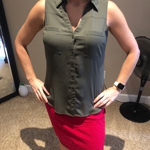 The express portofino shirt sleeveless small